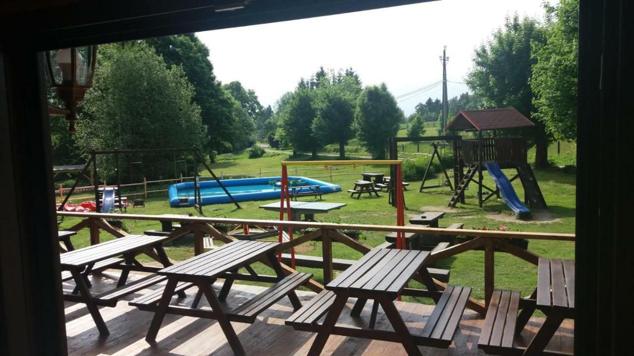Penzion U Hrocha Lučany nad Nisou Dış mekan fotoğraf